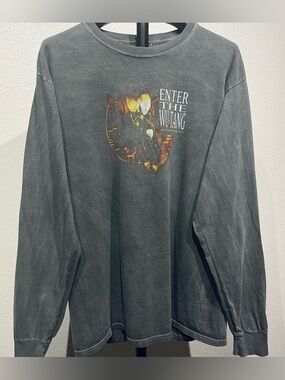 Enter the Wu-Tang (36 Chambers) Long Sleeve Graphic Tee in Gray - Size M (Men’s)